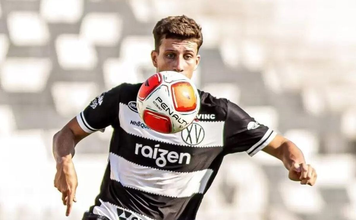 santos decide contratar lateral direito gabriel simples, do xv de piracicaba; proposta já foi feita