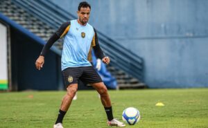 copa do brasil: zagueiro do amazonas diz que vai buscar classificação contra flamengo