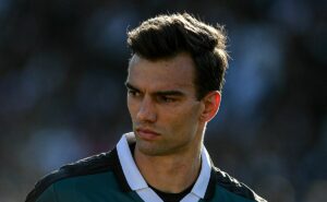 sporting, de portugal, toma decisão sobre contratação de léo jardim e goleiro fica no vasco