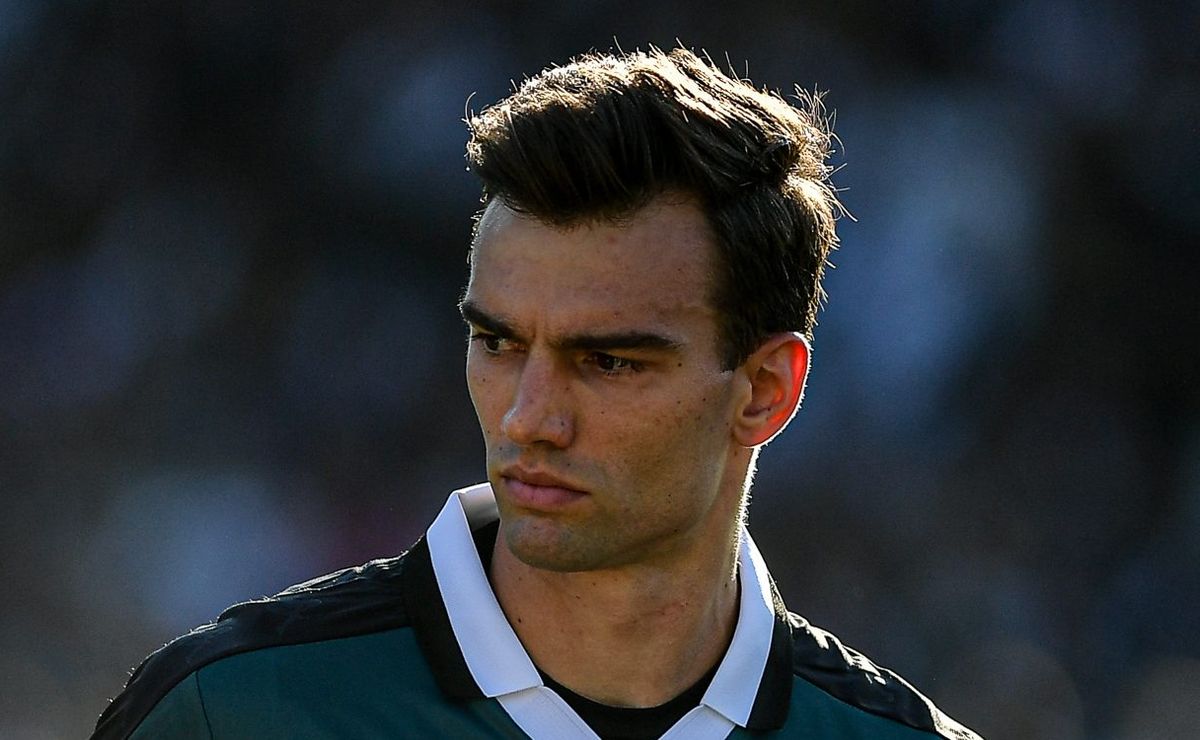 sporting, de portugal, toma decisão sobre contratação de léo jardim e goleiro fica no vasco