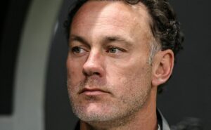 gabriel milito celebra boa fase no atlético, mas pondera: "sabemos como é o futebol"