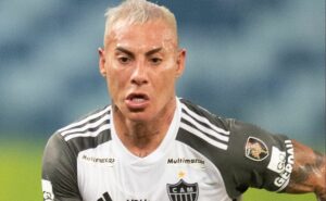 com vargas na pré lista, o atlético mg pode ter até 9 desfalques durante a copa américa