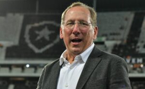 john textor tentou atravessa negociação do vasco por philippe coutinho