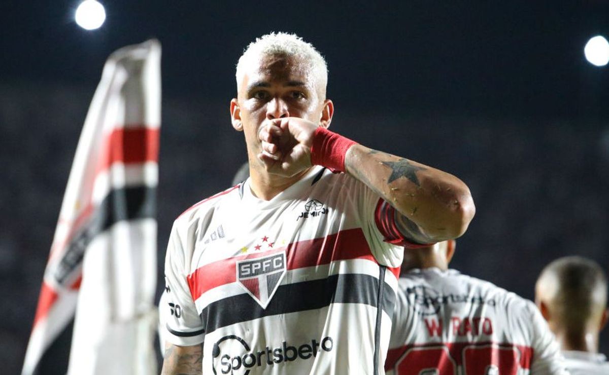 luciano é um dos maiores artilheiros do são paulo no brasileirão de pontos corridos; veja ranking