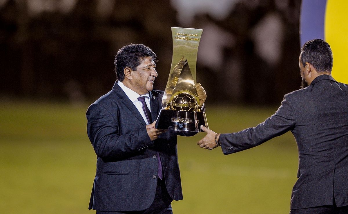 a situação de grêmio, inter e juventude sobre a paralisação do brasileirão