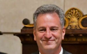 governo do rio vai oficializar vitória flamengo de landim por licitação do maracanã