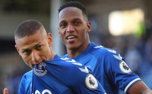 jogou na premier league: zagueiro mina, de 29 anos, é oferecido ao flamengo