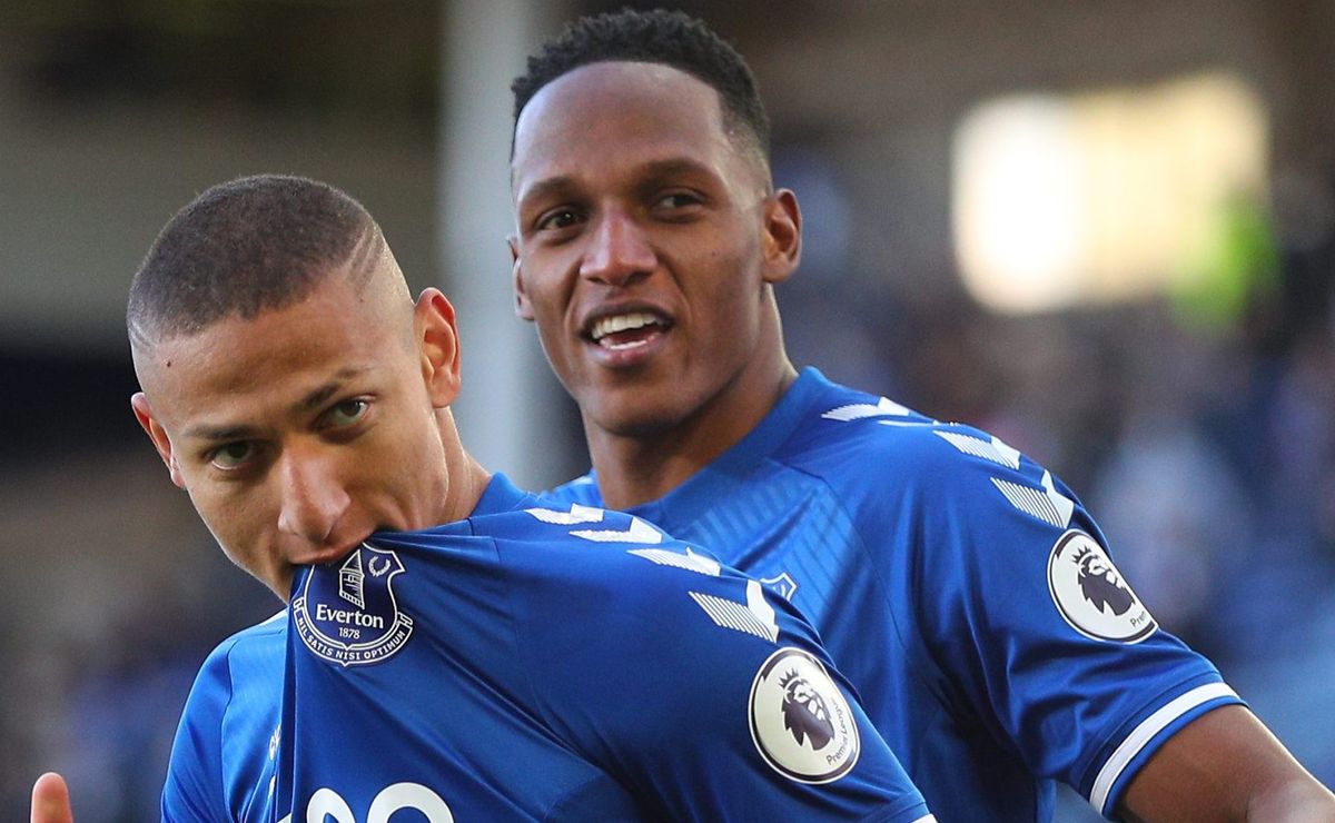 jogou na premier league: zagueiro mina, de 29 anos, é oferecido ao flamengo