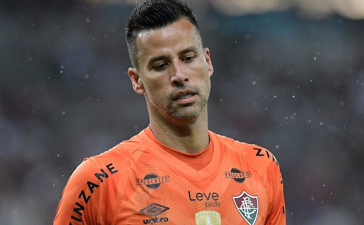 fábio confessa problema em jogada do fluminense que provocou erro: “são lugares perigosos”