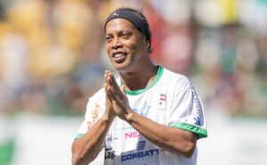 em jogo solidário em prol do rs, ronaldinho manda recado ao povo gaúcho: “que continuem com essa união”