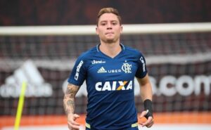 portuguesa rj anuncia contratação de ex promessa do flamengo, adryan