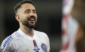 bahia x red bull bragantino: saiba onde assistir, horário e prováveis escalações do jogo pelo brasileirão