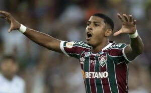 diretoria do palmeiras toma decisão definitiva sobre contratação de john kennedy