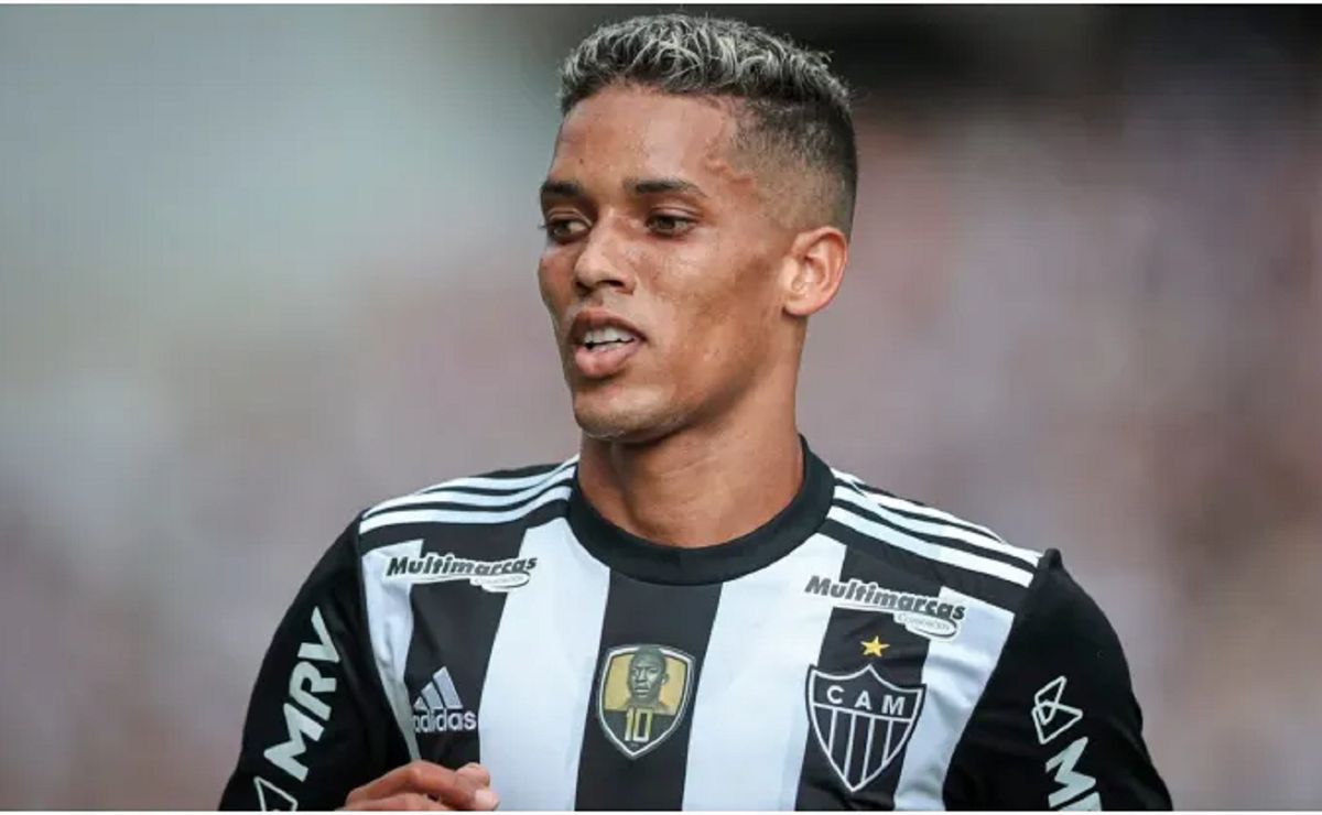 pedrinho ‘abre o jogo’ sobre permanência no atlético mg: “não depende de mim”