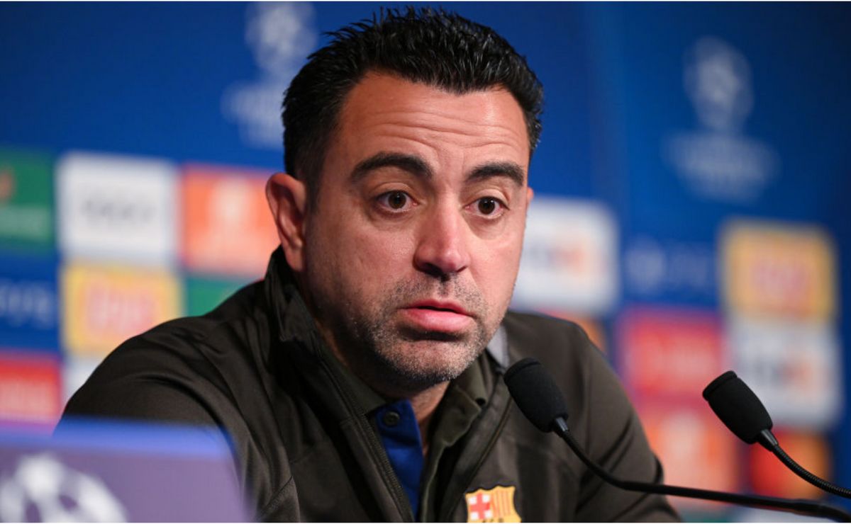 xavi explica o porquê não usa vitor roque no barcelona: "jogador em formação"