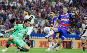 fortaleza perde oportunidades e empata com o vasco na arena castelão