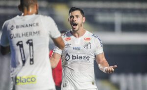 ponte preta x santos pela 5ª rodada da série b; onde assistir e prováveis escalações 