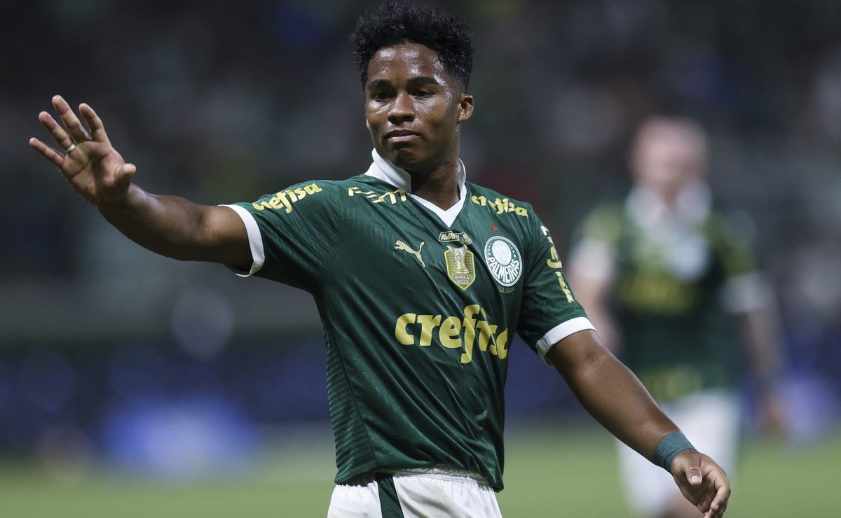 endrick demonstra gratidão e presenteará funcionários do palmeiras em sua despedida
