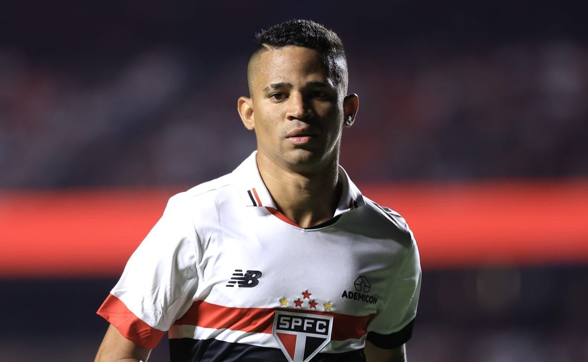 zubeldía explica revezamento e faz revelação sobre erick: “visão que nem todos têm”