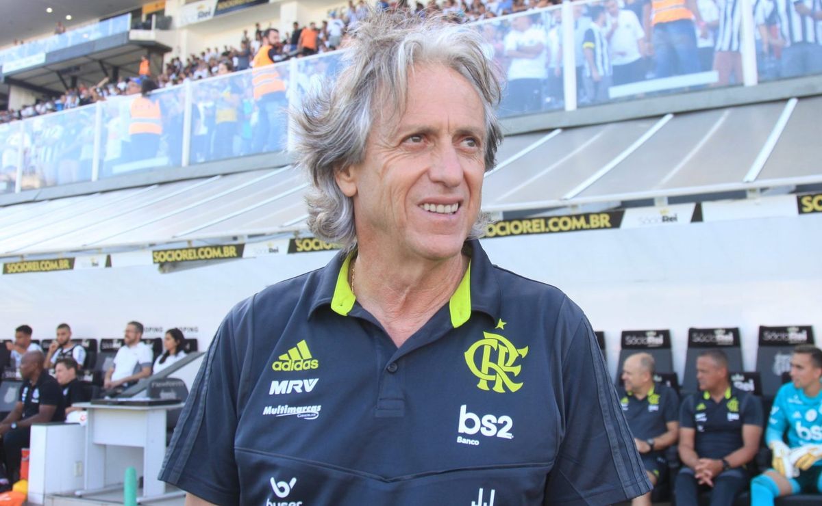 jorge jesus topa assinar contrato até sexta feira e informação chega ao flamengo