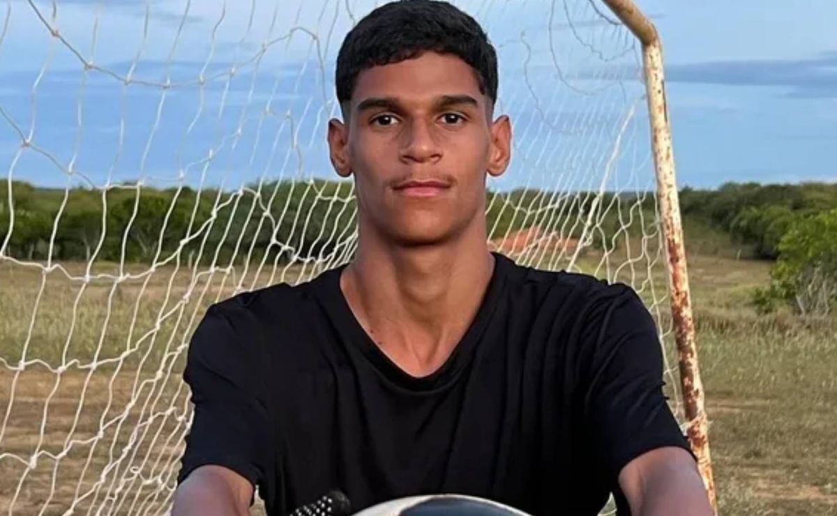 luva de pedreiro surpreende ao anunciar que será pai pela segunda vez: "vindo aí"