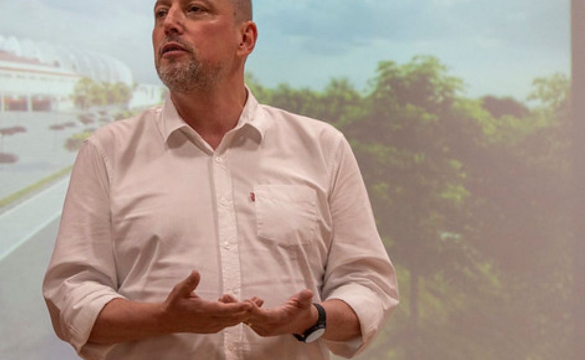 alessandro barcellos analisa situação e possível interrupção do brasileirão