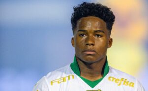 endrick busca gol em sua despedida pelo palmeiras após 3 jogos sem balançar as redes