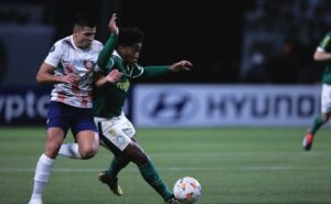 palmeiras só empata em despedida de endrick contra san lorenzo; veja notas
