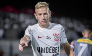 corinthians continua sem poder contar com pedro henrique, palacios e matheuzinho