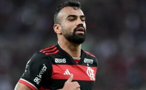 fabrício bruno pediu r$ 666,7 mil semanais e west ham tenta resolver reviravolta em negociação com flamengo