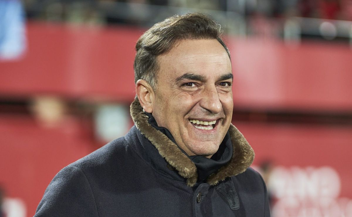 carlos carvalhal recebe proposta para comandar o vasco, mas rejeita mais uma vez o futebol brasileiro