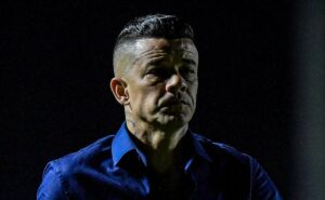 d'alessandro responde sobre declaração de renato no grêmio: "passar por cima disso"