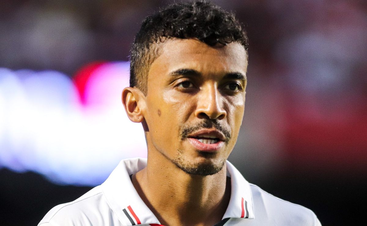 luiz gustavo deixa futuro em aberto no são paulo: "não sei o dia de amanhã"