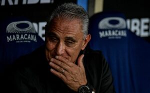 r$ 900 mil por mês: flamengo acerta com atacante de peso e tite recebe informação