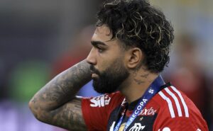 gabigol no sevilla? diretor do clube espanhol comenta interesse no atacante do flamengo 