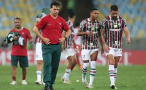 fluminense fecha grande campanha de líder na libertadores: onde assistir