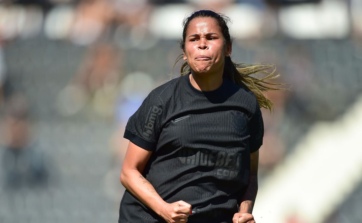 corinthians vence e garante vaga nas quartas de final do brasileirão feminino
