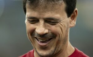 contra quem o fluminense pode jogar e decidir no maracanã na libertadores?