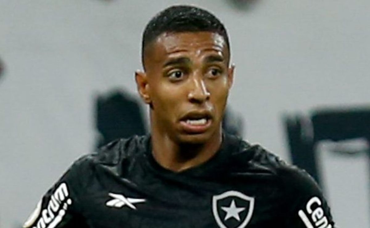 situação de victor sá na rússia é atualiza e informação chega à torcida do botafogo