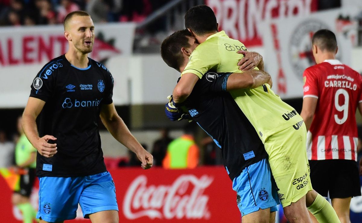 desafios do grêmio na preparação para decisões na libertadores