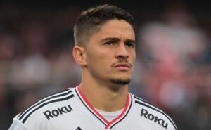 pablo maia passa por cirurgia nesta quarta feira e são paulo atualiza situação; saiba detalhes