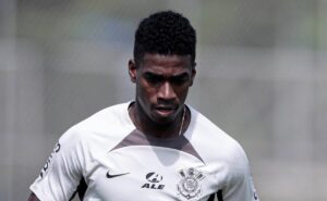 lesão de félix torres não assusta e corinthians prepara retorno para copa do brasil; veja data