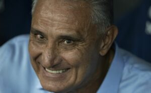 palmeiras pode perder contratação de atacante tetê para o flamengo de tite