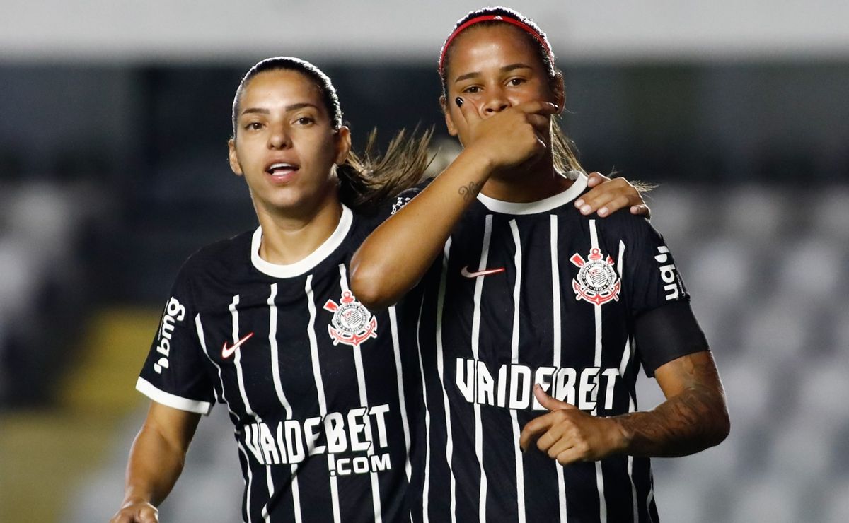 em jogo polêmico, corinthians vence atlético mg e segue na liderança do brasileirão feminino