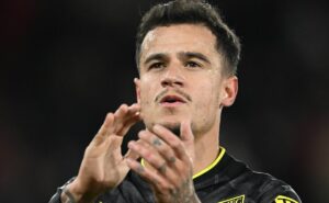 coutinho aceita reduzir salário para jogar no vasco e acordo por empréstimo é costurado