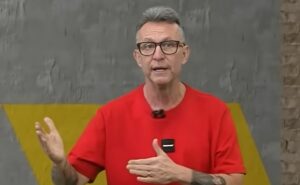 neto critica tratamento da diretoria do corinthians com cássio e destaca: “merecia mais”