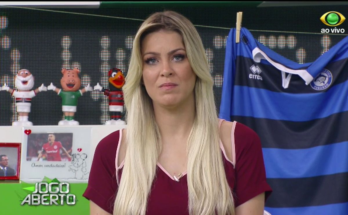 renata fan chama gabigol de antiprofissional e denílson completa: "busca a saída do flamengo"