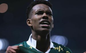 venda de estevão dá segurança para palmeiras ficar com outros jogadores; entenda