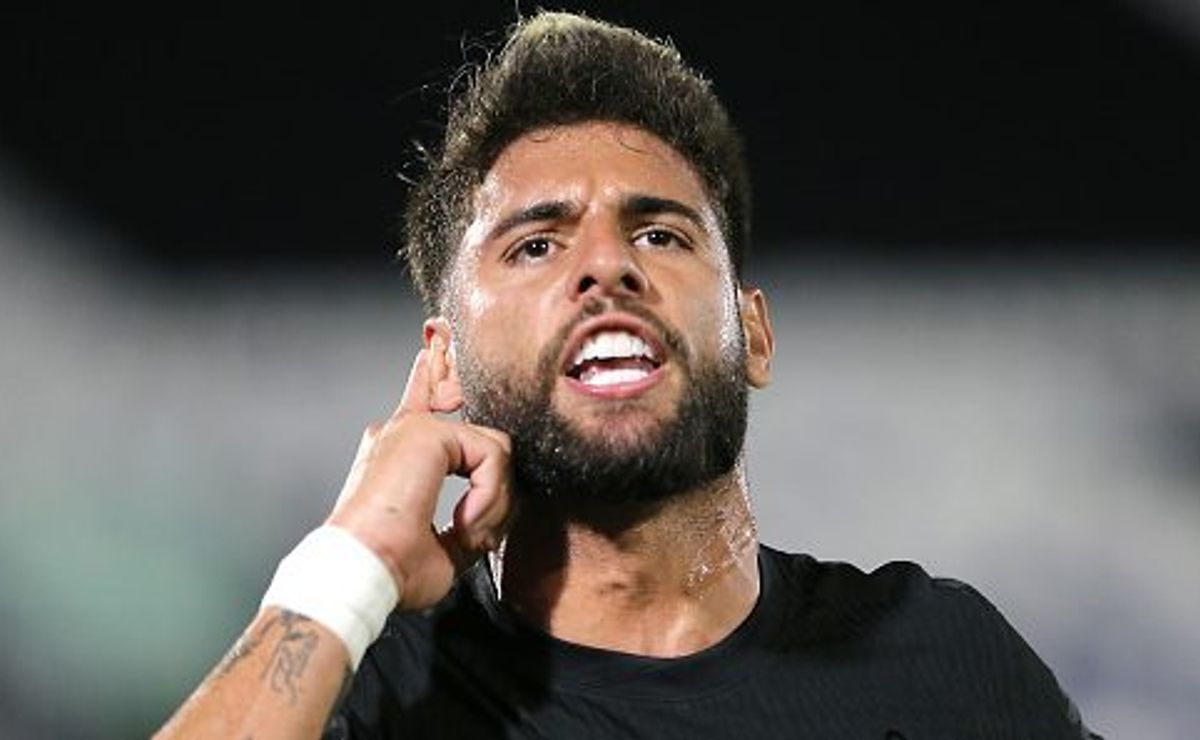 yuri alberto esclarece comemoração pelo corinthians e elogia antónio oliveira: “se não fosse esse cara…”