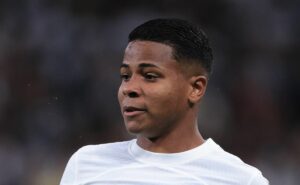 r$ 164 milhões: corinthians toma decisão e vai vender wesley para ter alto lucro  